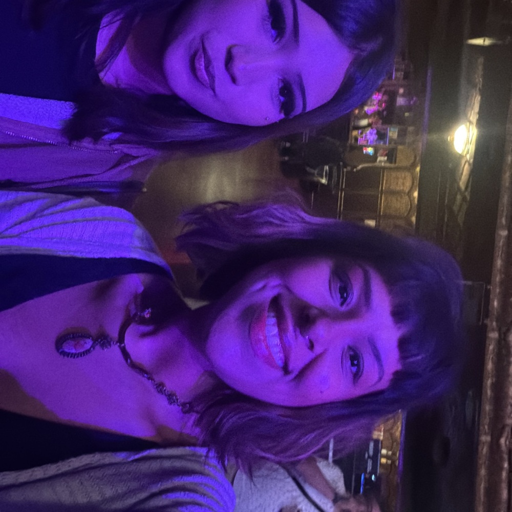 Meet your Posher, Kim